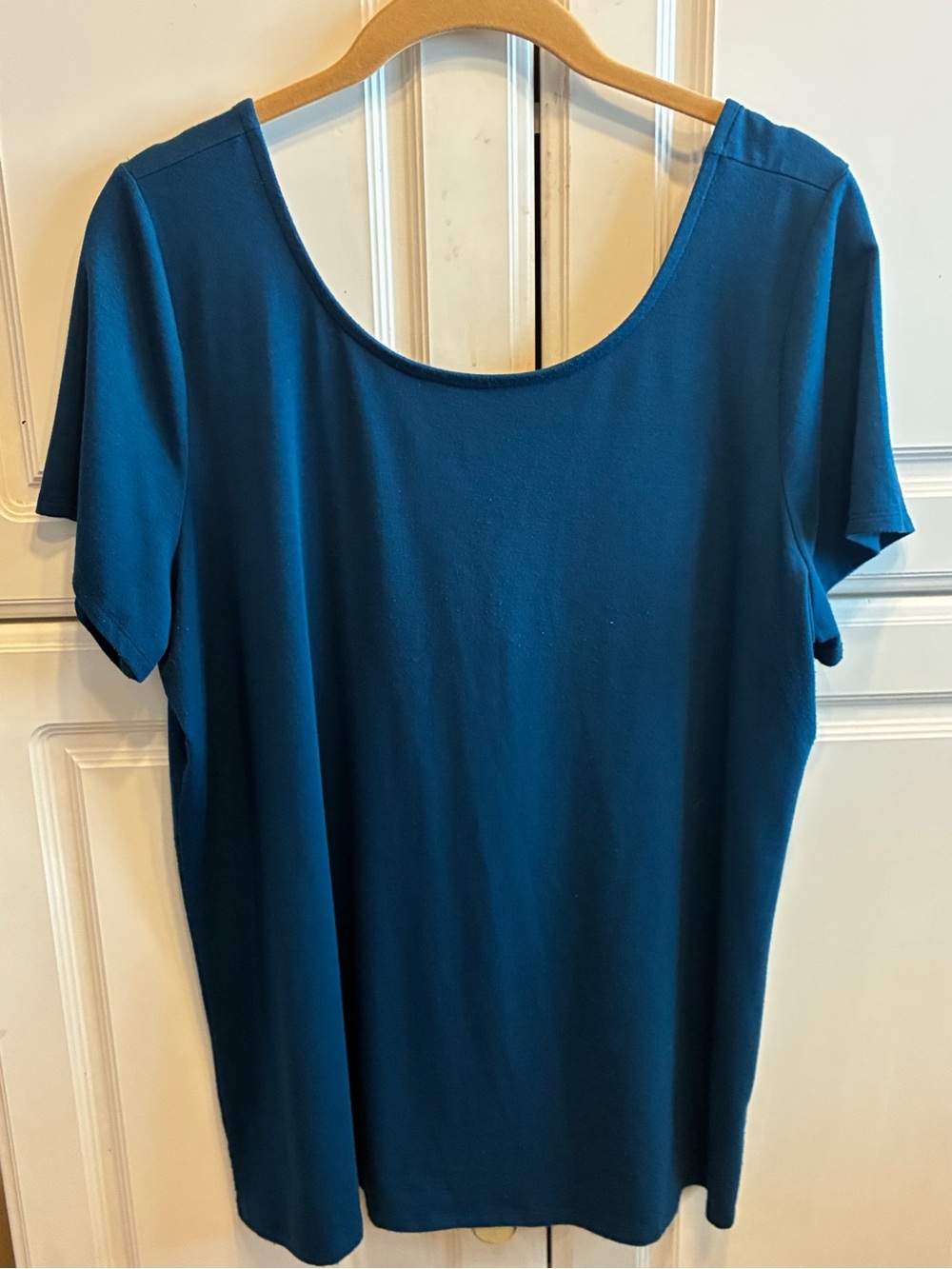 Torrid Women's Blue Round Neck 4K Neon Fiesta Lace Up Back Top Plus Size
